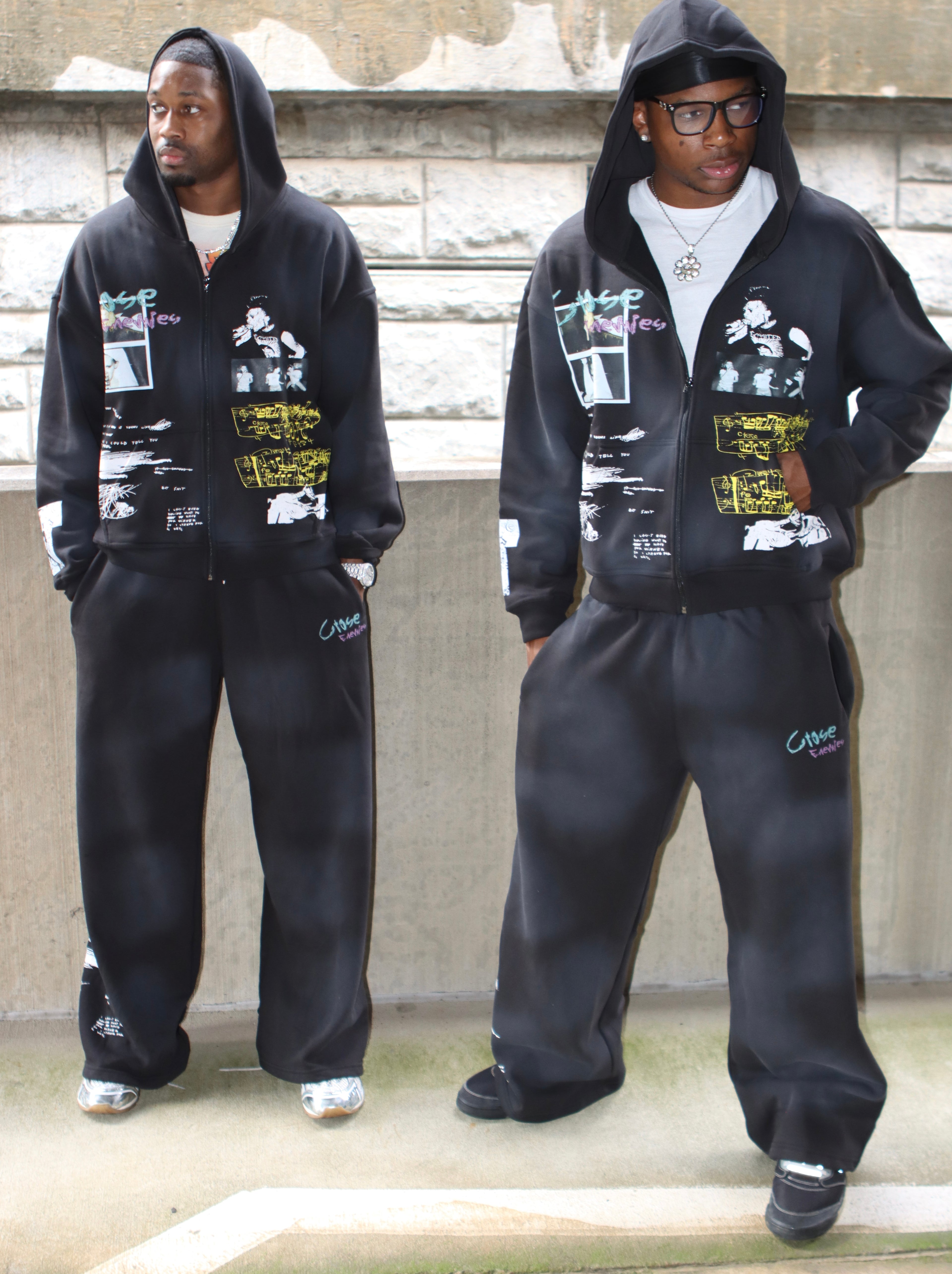 BLACK SWEATSUITS
